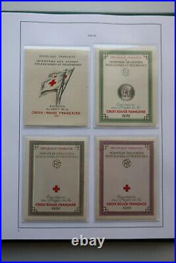Album De Carnet Croix Rouge De 1952 A 2014