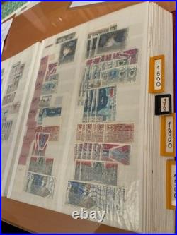 Album de 64 pages de Timbres Neufs et oblitérés en multiples