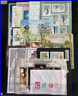 Année timbres gommés 2012, bloc, feuillet sauf PA, préo, serv, Maxi Ma Année timbres gommés 2012, bloc, feuillet sauf PA, préo, serv, Maxi Ma
