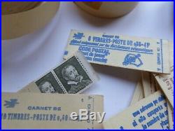 Carnets et rouleaux de timbres fictifs Palissy et factices