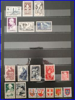 Collection 560 timbres France neuf MNH de 1924 à 1974 cote YT 1 300 Collection 560 timbres France neuf MNH de 1924 à 1974 cote YT 1 300