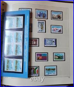 Collection Timbres France 1977 à 1996 3 Classeur Safe Dont PA CNEP Taxe
