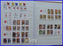 Collection de 60 carnets Croix-Rouge différents de 1960 à environ 2020
