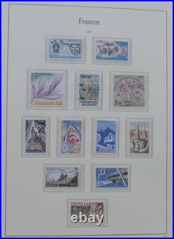 Collection de timbres de France neufs de 1960 à 1974 en album Leuchtturm