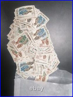 FACIALE France 1 Lot de 100 Timbres De Chaque à 25 Et 35 Anciens Francs Europa