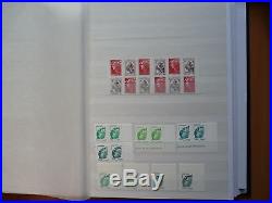 France beau lot timbres Marianne. Super