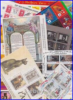 Lot De Blocs De Timbres En Francs Neuf Faciale 190
