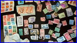 Lot de plusieurs milliers de timbres anciens