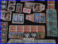 Timbres Polynesia Caledonie Wallis Stamps on Paper Kiloware Sur Fragment